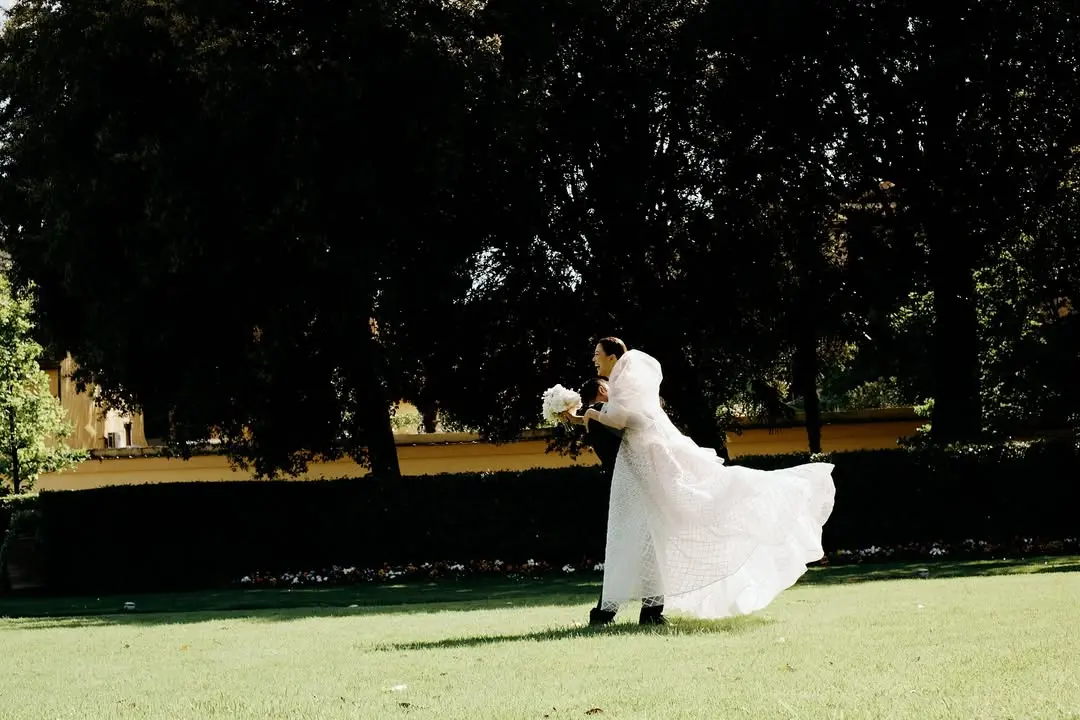 ▲《NOWNEWS今日新聞》今（27）日娛樂看點：林又立（如圖）爆出未婚懷孕4個月，將赴美待產迎接新生命；阿Ken坦言不婚主因是怕甜蜜期過後「幻想幻滅」；潘若迪自揭被好友奪愛還被邀坐主桌的慘痛經驗；Energy書偉認閃兵偽證，謝京穎發89字心聲「這場雨下得很大」；五月天阿信回憶任賢齊義氣相挺，動人情誼感動全場。（圖／翻攝自林又立IG@itsyulili）