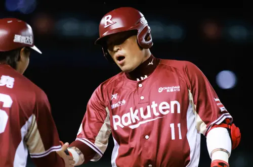 ▲樂天第四棒林泓育首局就敲出關鍵安打。（圖／記者葉政勳攝，2025.10.27）