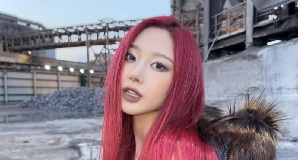 ▲韓國女團aespa 25歲成員Giselle曾在訪問中與成員一致表示最討厭出道曲《Black Mamba》造型；她也曾坦言維持偶像與粉絲關係不簡單，但真心把粉絲放心上。​​​​​​​​​​​​​​​​（圖／翻攝自＠IG aerichandesu）