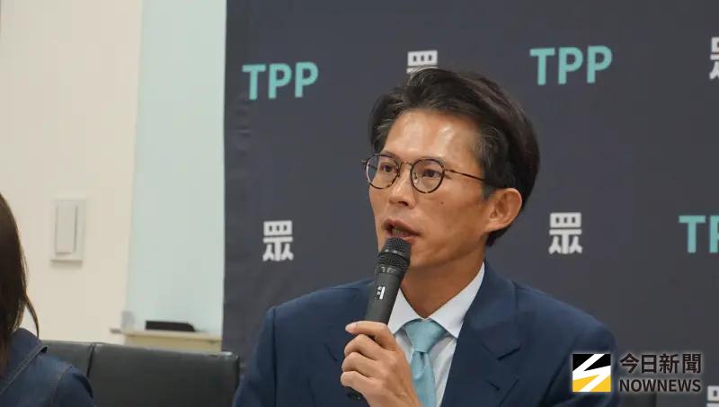 名家論壇》黎榮章／大數據分析狗仔案傷到黃國昌了嗎？