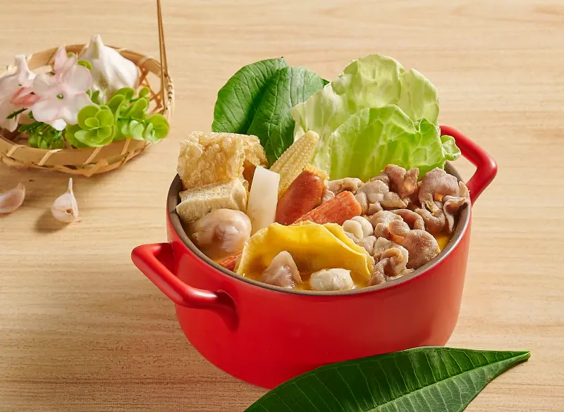 ▲「舞古賀mini鍋物」推出「爽爽吃肉肉」優惠，肉量可以免費變兩倍，誠品松菸店限定3日。（圖／舞古賀提供）