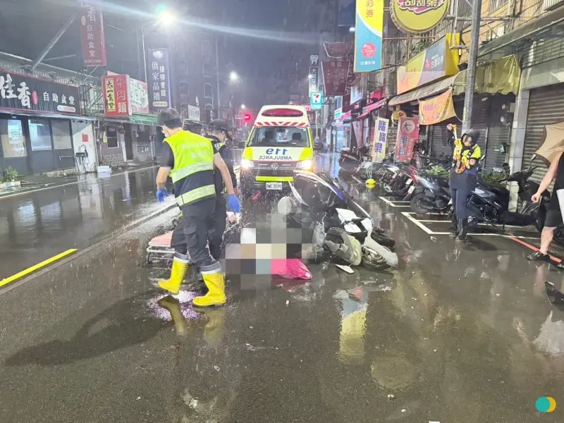 ▲新北市三峽區今（28日）凌晨發生一起車禍意外。（圖／翻攝畫面）