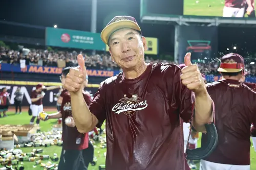 中職／古久保健二震撼卸任樂天桃猿總教練！官方發文感謝4年付出
