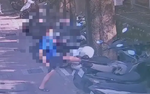 ▲近日高雄科技大學楠梓校區停車場內，驚見踹車怪客，嫌犯肇事後還跑到海專路故技重施。（圖／翻攝畫面）