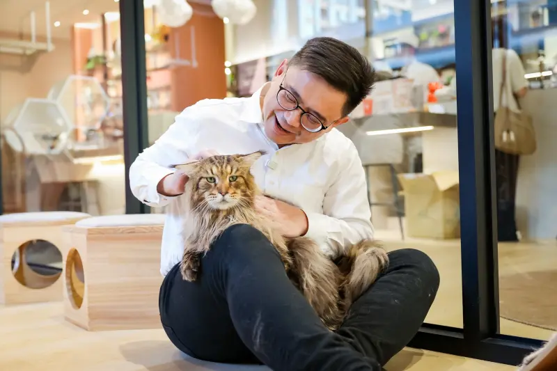 ▲立委賴瑞隆被爆兒子在學校霸凌同學，他出面致歉。（圖／賴瑞隆辦公室提供）