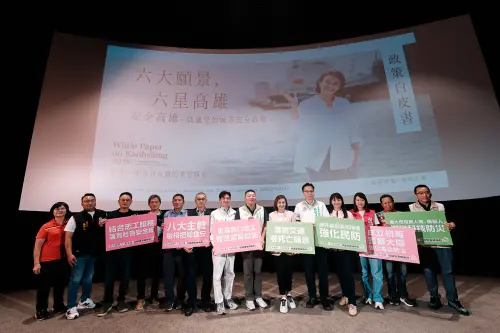 ▲邱議瑩也提出結合智慧科技把關食安強化治安，及重點路口設置智慧遮陽設施降低曝曬風險等攸關市民安全的政策。（圖／立委邱議瑩辦公室提供）