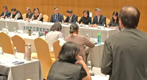 ▲勞動力發展署高屏澎東區分署舉辦企業交流座談會活動，與會企業代表發言踴躍。(圖／勞動部高屏澎東區分署提供)