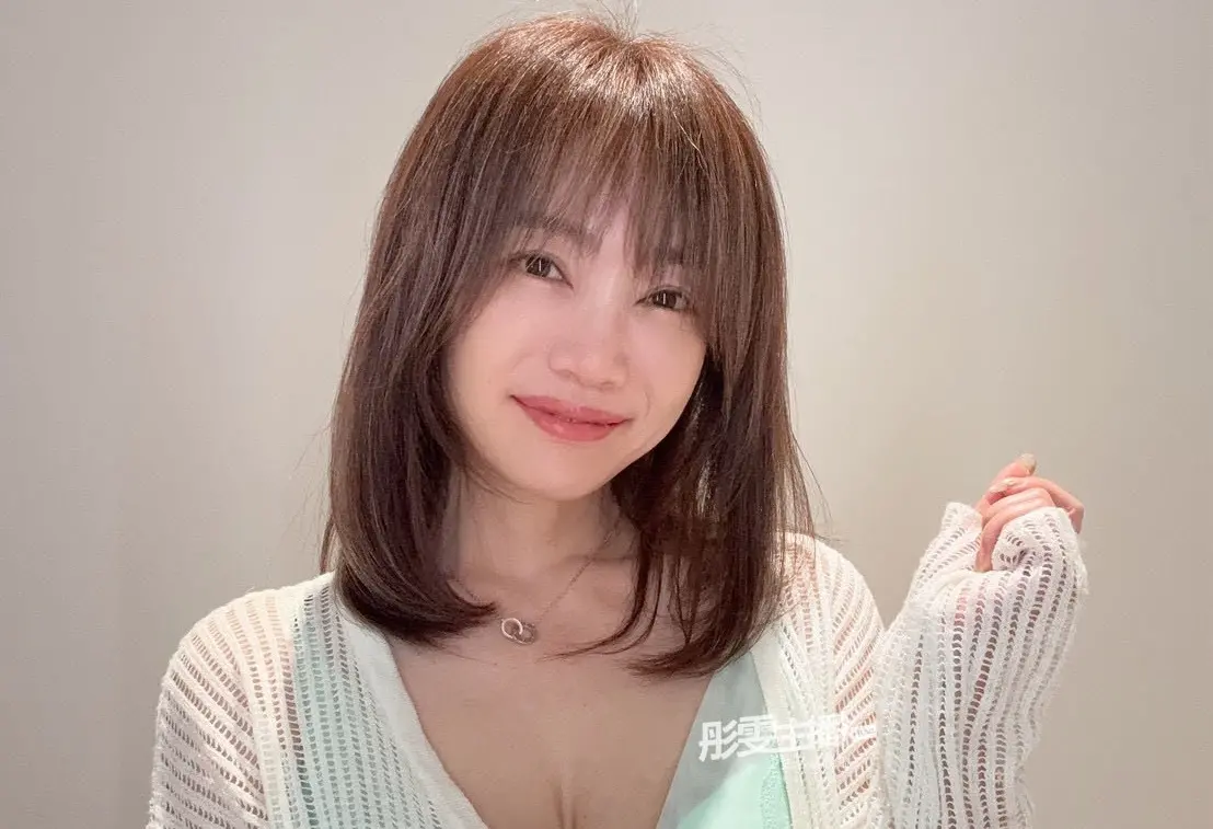 蕭彤雯50歲開始追星！自爆天天上網狂刷SJ 害羞喊：會不會很丟臉