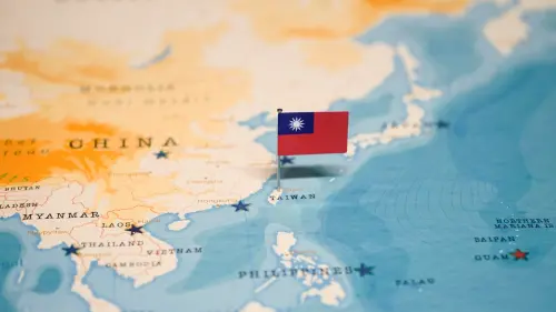 The experts believe China will demand that the United States shift its position on Taiwan to opposing Taiwan independence. (Shutterstock)