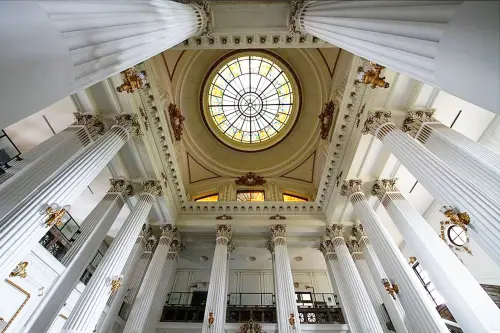 ▲國立台灣博物館擁有壯麗的巴洛克風建築，在1991年被內政部指定為三級古蹟，1997年變更為台北市市定古蹟。（圖／國立台灣博物館官網）