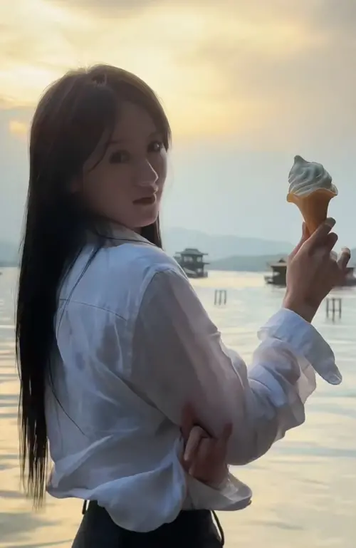 ▲袁冰妍小紅書、微博全開通，讓不少粉絲十分期待她的回歸。（圖／翻攝自袁冰妍小紅書）