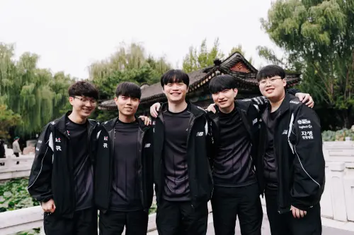 ▲▲KT的英雄聯盟戰隊也是從S3就開始組建至今，歷經數代選手更替，世界賽最佳成績依舊是8強。（圖／LOL Esports Flickr）