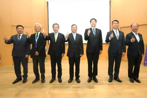 ▲台灣港務公司舉辦台日港口研討會活動，由台灣港務公司總經理王錦榮(中)主持。(圖／台灣港務公司提供)