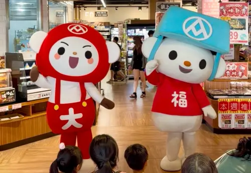 全聯福利熊新朋友！「大全熊」推新洗腦神曲　萬聖節變裝現身天母
