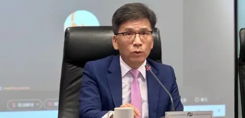 FSC Chairperson Dr. Peng Jin-lung makes statements. (TCN)