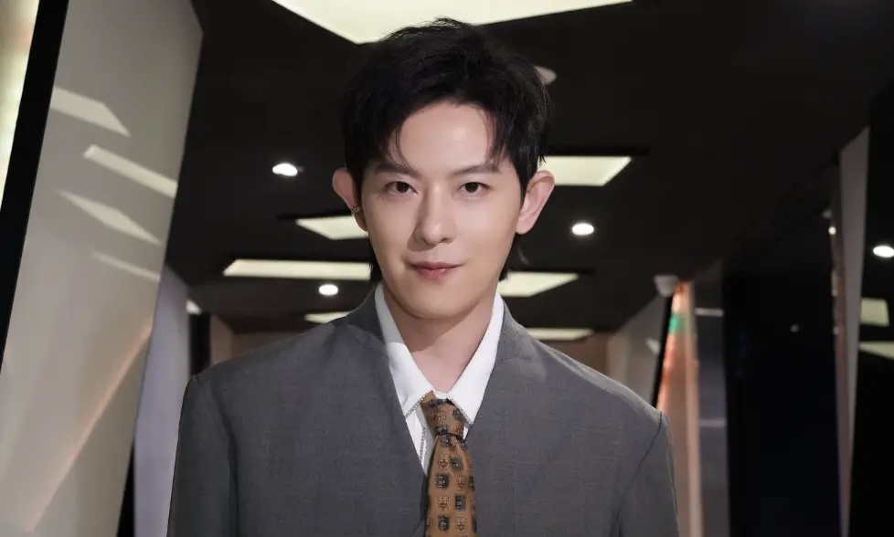 王子偷吃粿粿 敖犬業配台詞「該不會有別人了吧」爆消費團員