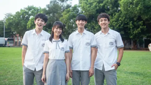 ▲張豐豪(左起)，項婕如，劉修甫、趙崇喆拍《夜半11點學校見》建立好交情。（圖／三匠影視提供）