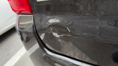 ▲藝人李岳沖繩旅遊發生車子擦撞意外。（圖／種瓜得瓜工作室提供）