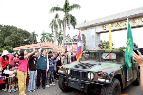 砲校遷駐關廟　黃偉哲感謝守護地方73載
