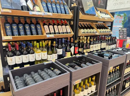 ▲本次「酒趣生活節」嚴選涵蓋舊世界與新世界代表酒款。（圖／記者鍾怡婷攝）