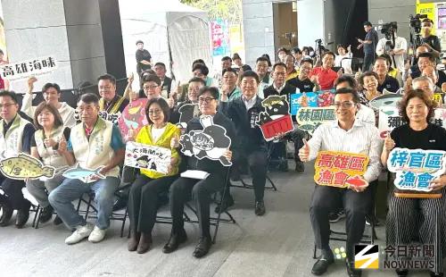 ▲高雄市政府海洋局舉辦大海開吃活動。(圖／記者黃守作攝，2025.10.30)
