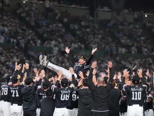日本大賽／軟銀關鍵2轟逆轉阪神！完成「讓1追4」　奪隊史第12冠
