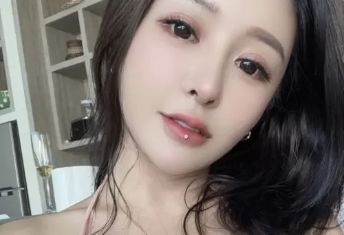 超辣護理女神31歲驟逝！謝侑芯昔被「王姓CEO」追求：他從不小氣
