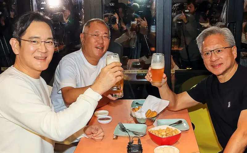 黃仁勳吃炸雞救股市　網傳放空韓國炸雞投資人崩潰爆倉虧1500萬