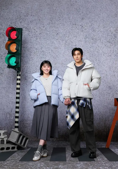 ▲被網友暱稱可愛「麵包外套」的GU，「WARM PADDED夾層外套」輕盈、保暖、防風升級回歸，還送折價券。（圖／GU提供）