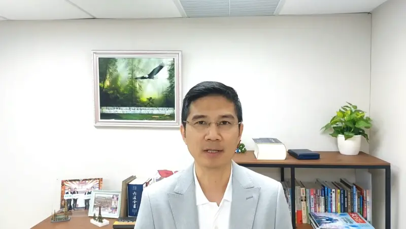 ▲外傳張忠謀、施振榮出手勸新壽，台北市議員曾獻瑩認為分手費合理，並直言大企業不應被勸才放手。（圖／曾獻瑩提供）