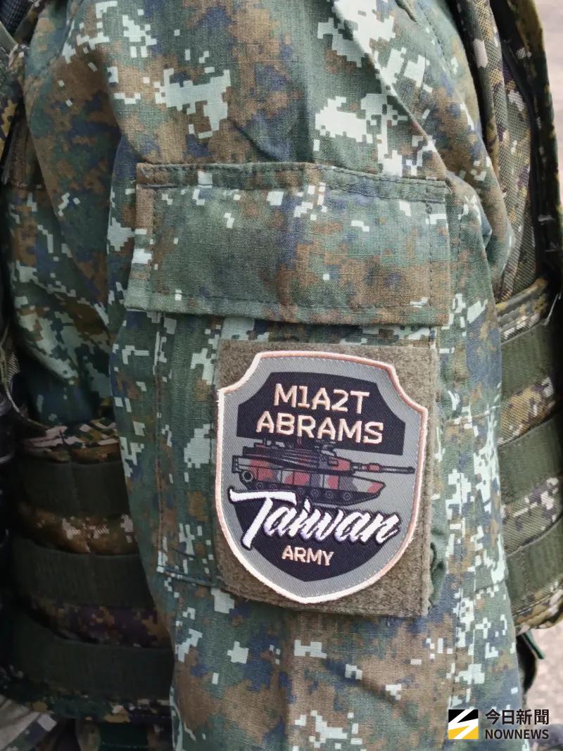 「地表最強」M1A2T戰車成軍典禮　紀念臂章重裝上陣