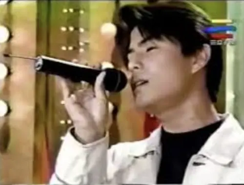 ▲孫協志（如圖）17歲時自歌唱選秀節目《21世紀新人歌唱排行榜》校園組比賽發跡，雖然他曾遇過入伍後演藝事業的低潮，但他不放棄，全方位地發展自己，後來加入5566，成為廣為人知的天團成員。（圖／翻攝自bilibili）