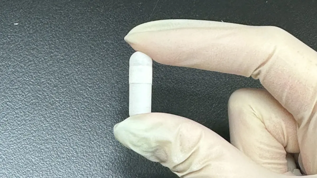 ▲一名年輕女性長期苦於腹痛、腹瀉與血便，後找出病因是「無毒梭菌」感染，接受精準用藥治療後，症狀完全解除。（圖／長庚醫院提供 ）