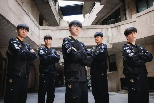 LOL世界賽戰報／T1逆襲成功！Gumayusi凱莎奪11殺　2：2戰歌響起
