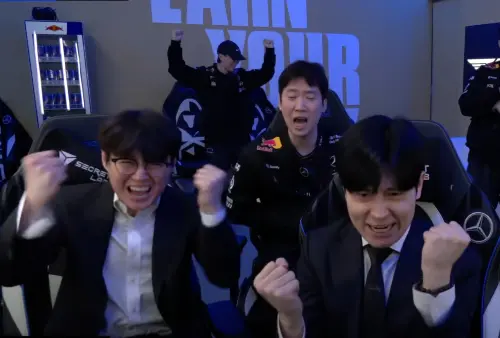 ▲T1戰隊逆轉AL，晉級到世界賽四強。（圖／取自LOL X）