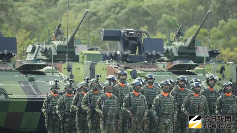 ▲父親50歲上校退休領逾3000萬！昆蟲達人兒：真心謝謝藍白選民。（圖／記者呂炯昌攝）