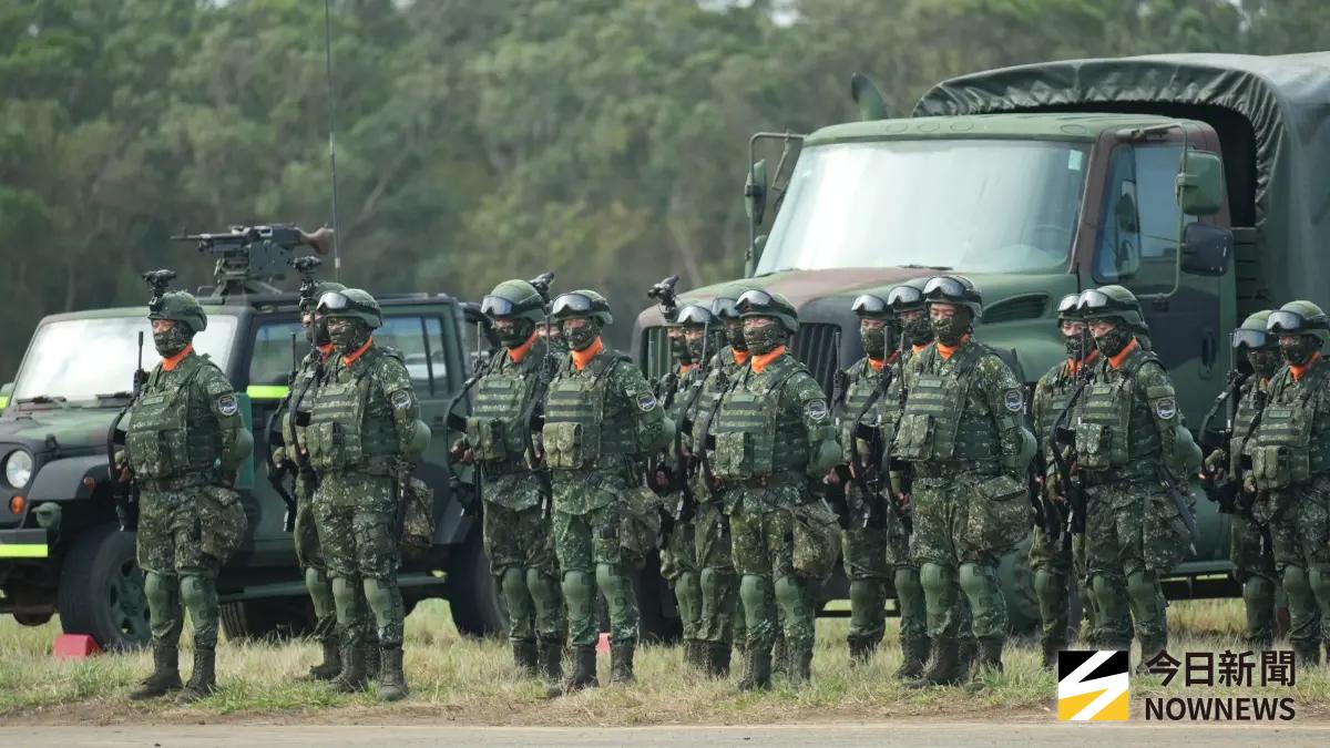 ▲行政院向立法院提出2026年中央政府總預算案，明年「總體國防支出」創歷史新高達9495億元占國內生產毛額（GDP）3.32%，其中「核心國防支出」占8060億元、「衍生性國防支出」占1435億元。（圖／記者呂炯昌攝）