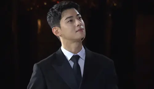 ▲車銀優擔任APEC國際晚宴主持人，整場以流利英語談話。（圖／翻攝自APEC 2025 KOREA YouTube）