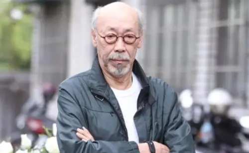 ▲81歲馮淬帆（如圖）離世！曾坦言後悔拍爛片　砲轟王晶王X蛋：害慘很多人。（圖／微博@新浪娛樂）