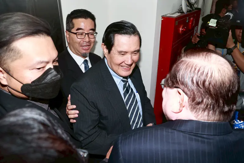 ▲資深媒體人劉寶傑怒轟前總統馬英九變得「賣台」。（圖／葉政勳攝，2025.11.01）