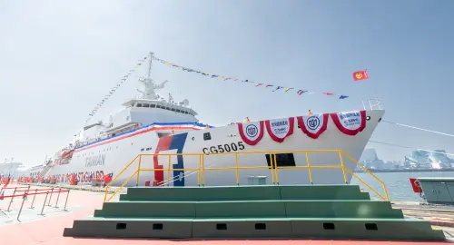 ▲賴清德出席「嘉義級巡防艦第四艘台北艦成軍暨高緯度遠洋巡護船第一艘命名下水聯合典禮」。（圖／總統府提供）