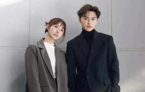 ▲粿粿（左）爆出婚內出軌王子邱勝翊（右），近期還有爆料者稱王子曾陪粿粿做產檢，引發討論。（圖／粿粿 IG ＠meigo.c）