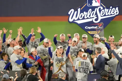 道奇好萊塢式逆轉二連霸！詹皇爽翻「喊出2字」　唐西奇：太瘋狂
