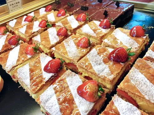 ▲PAUL草莓千層派買一送一感謝祭來了！（圖／翻攝自PAUL FB）