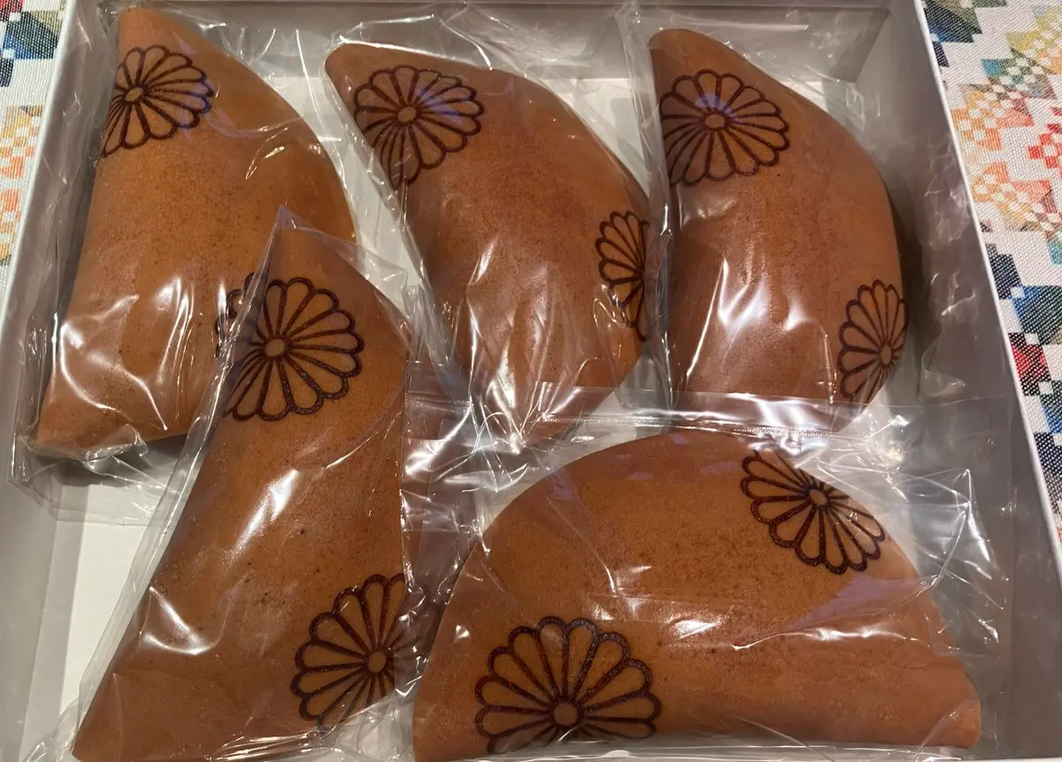 日本天皇辦園遊會「御用伴手禮」曝光！一顆要價159元 掀網熱議