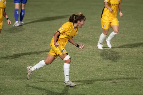 ▲高雄Attackers FC黃可欣門前掌握機會射門得手超前對手比分。（圖/高雄Attackers提供）