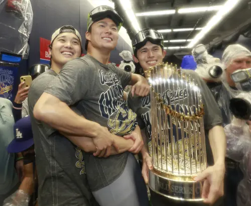 ▲洛杉磯道奇世界大賽力克多倫多藍鳥，完成21世紀首支世界大賽二連霸偉業。根據美媒報導，球團將依照慣例向全體球員與教練團發放「季後賽獎金（Postseason Bonus Pool）」。（圖／美聯社／達志影像）