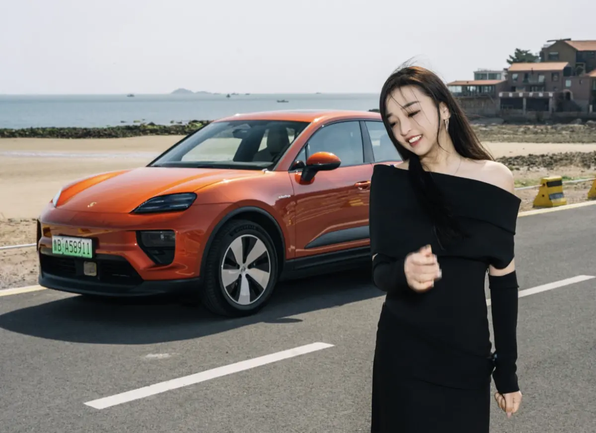 ▲中國一名外型亮眼的汽車女業務牟姓女子遭人利用AI技術合成不雅影片，名譽嚴重受損。（圖／翻攝自微博）