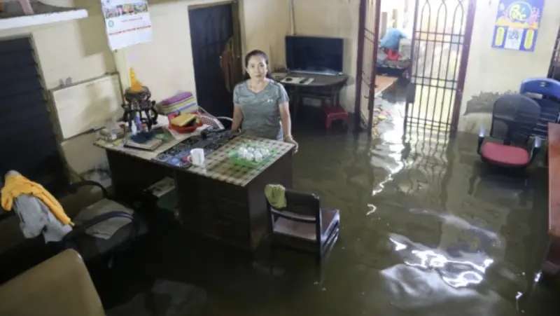 ▲越南胡志明市近期出現淹水慘況。（圖／翻攝自越南快訊）