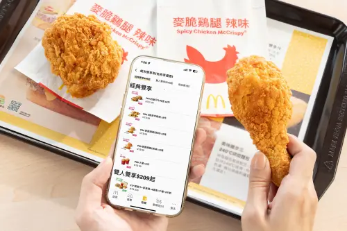 ▲全民普發一萬優惠放大，麥當勞「歲末雙享祭」優惠券開吃。（圖／麥當勞提供）